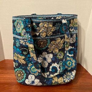 Vera Bradley bag